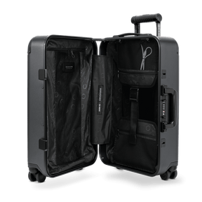 Mala SOLGAARD - Carry-On Closet®