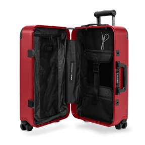 Mala SOLGAARD - Carry-On Closet®