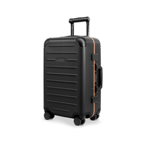 Mala SOLGAARD - Carry-On Closet®